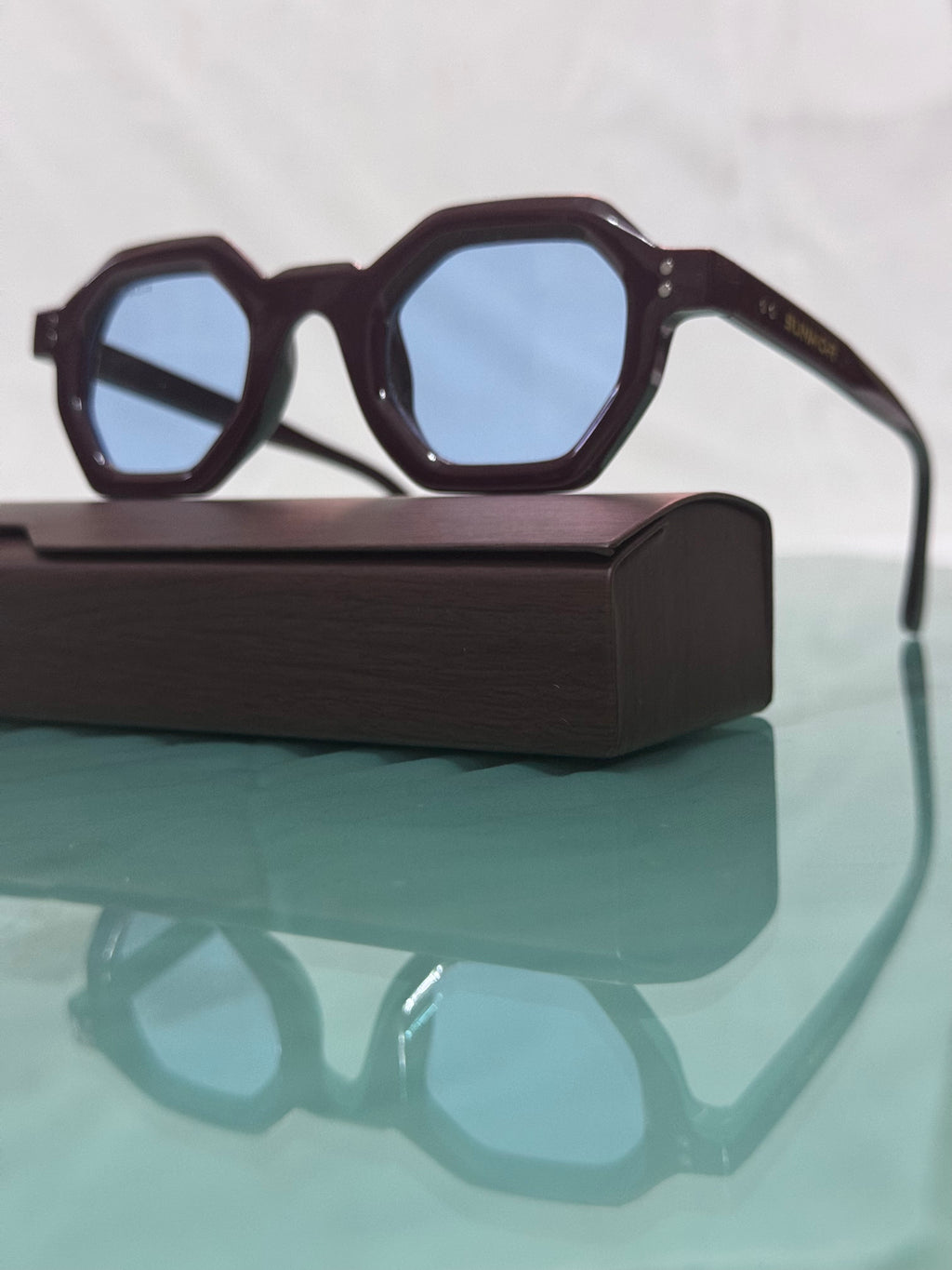 Saphir bordeaux