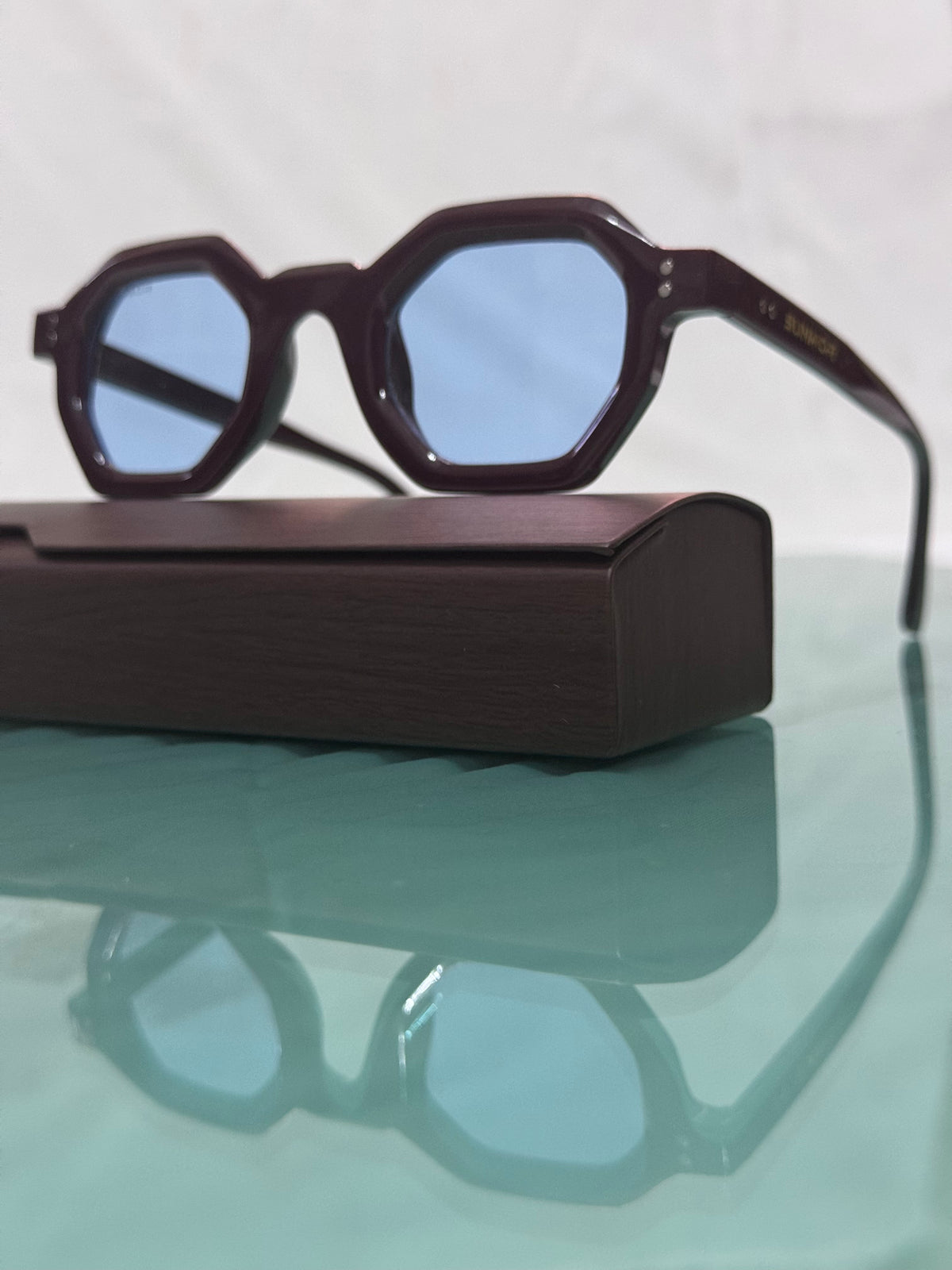 Saphir bordeaux